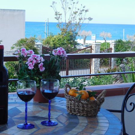 Stella Marina Sea & Sun Bed & Breakfast Cefalù Dış mekan fotoğraf